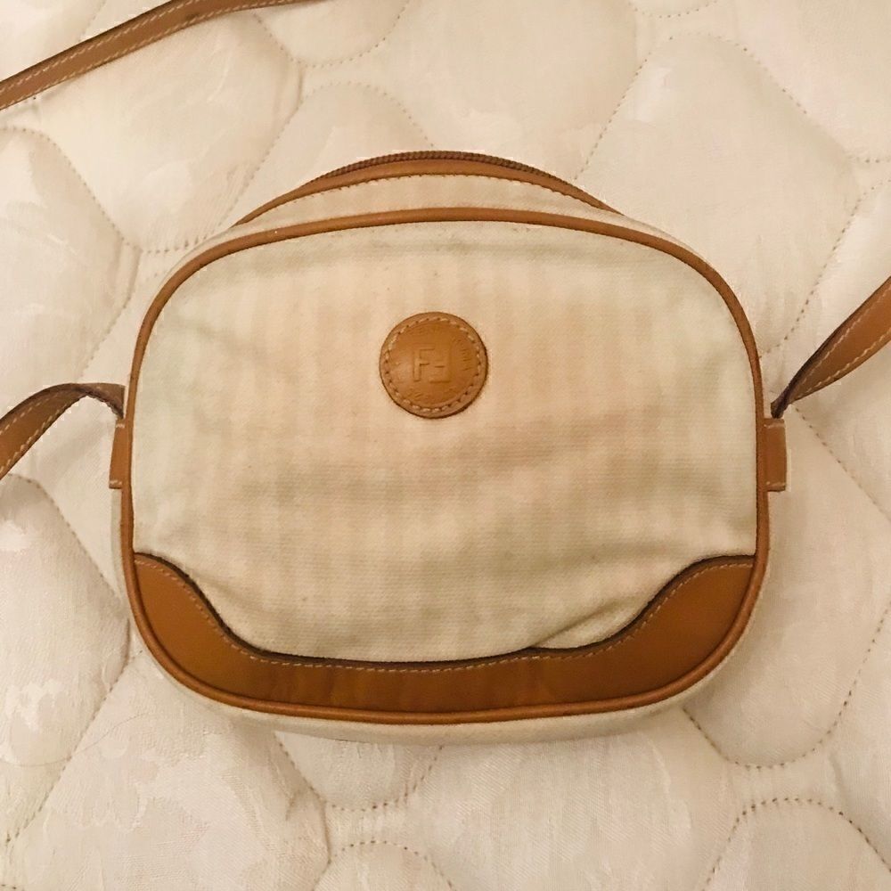 Fendi cross body mini bag - Picture 6 of 12